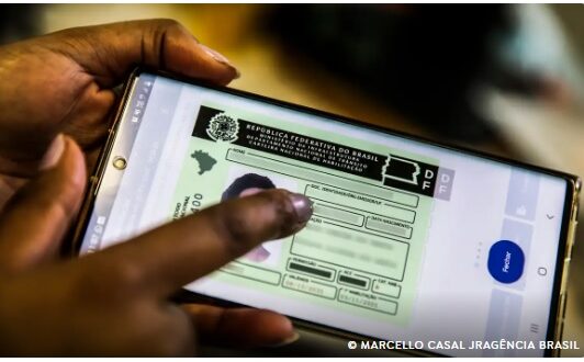  Governo lança consulta sobre fim da exigência de autoescola para CNH