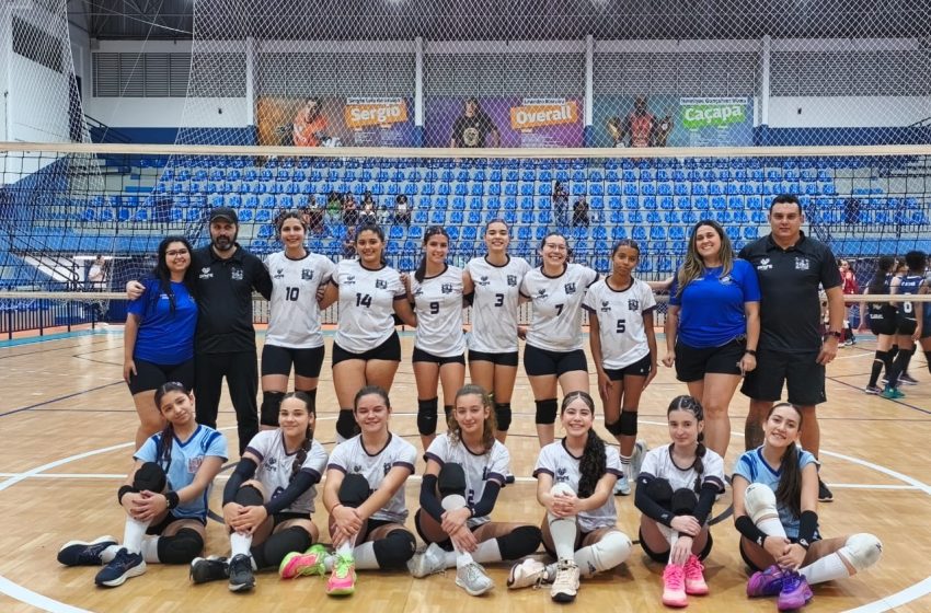  Vôlei de São Roque chega à final do Circuito Cioeste 2025