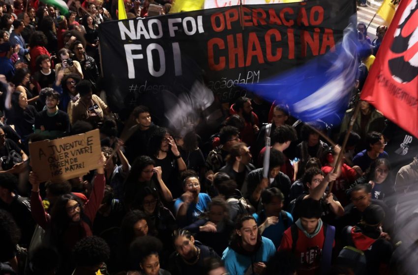  Em atos, movimento negro pede investigação independente sobre operação no rio