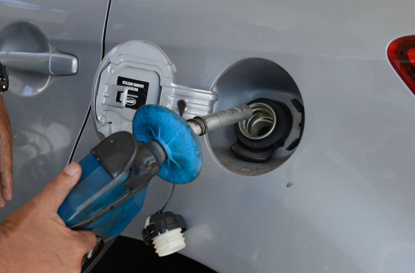  Justiça proíbe imposição de legging em posto de gasolina para frentistas