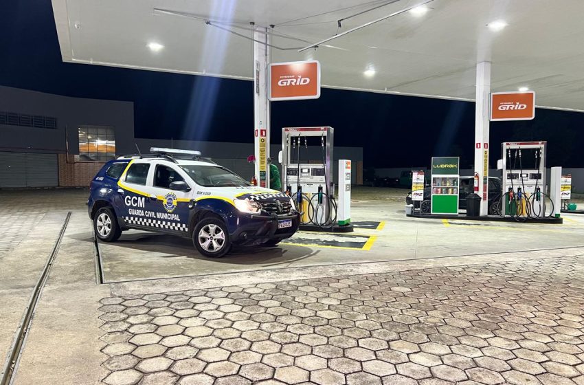  Guarda Civil prende dois após roubo em posto de combustível em Cotia