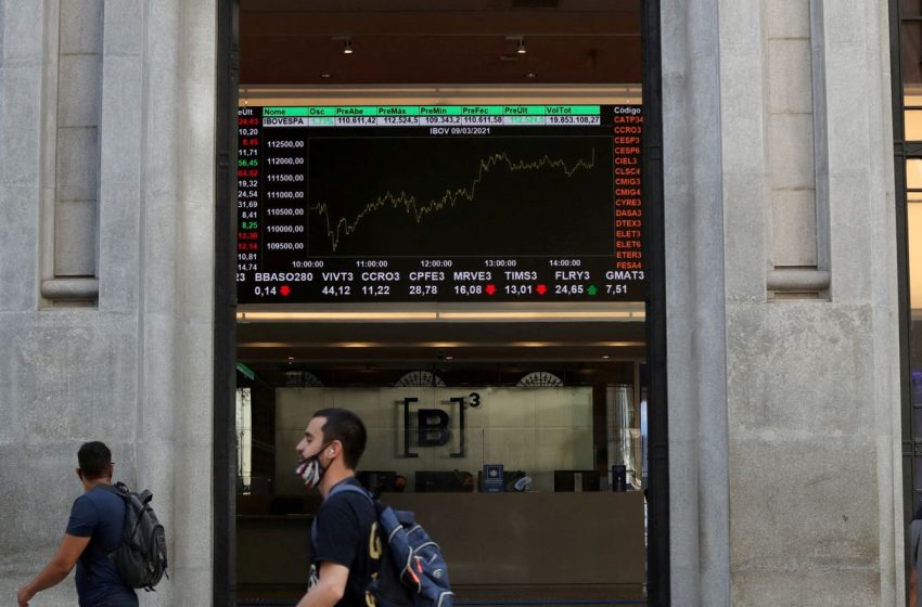  Ibovespa atravessa a marca de 164 mil pontos e firma novo recorde