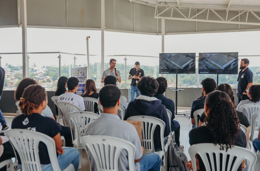  Empresas procuram alunos da Fábrica de Programadores para contratações imediatas em Santana de Parnaíba