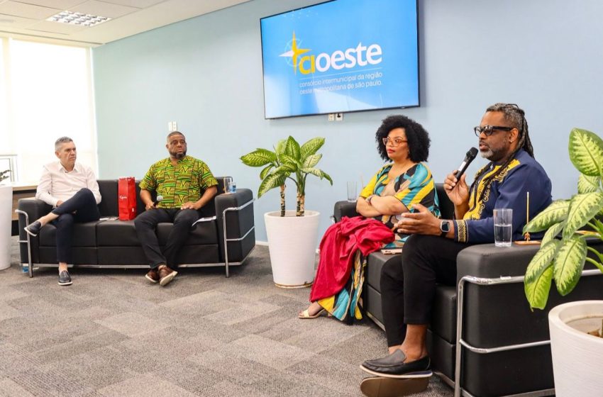  Basília Rodrigues e Manoel Soares debatem igualdade racial e combate ao racismo no CIOESTE