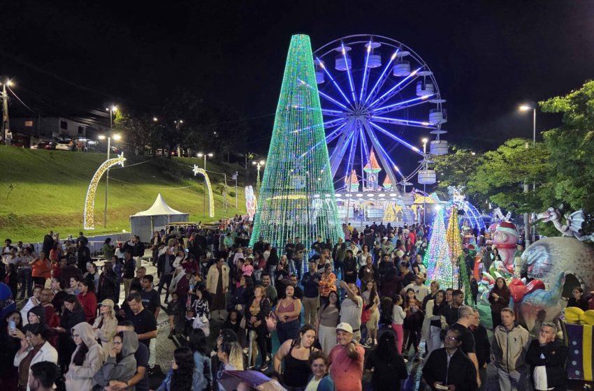  Cotia realiza o Natal dos Sonhos e reúne cerca de 1500 pessoas