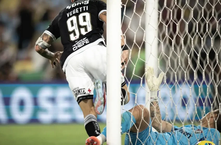  Rayan e Vegetti decidem e o Vasco sai em vantagem na Copa