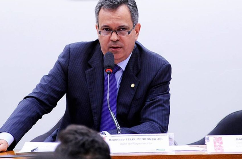  Polícia Federal mira deputado Félix Mendonça em operação sobre desvio de emendas