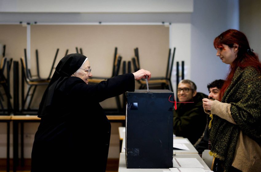 Eleições presidenciais em Portugal: Democracia e decência em jogo no segundo turno