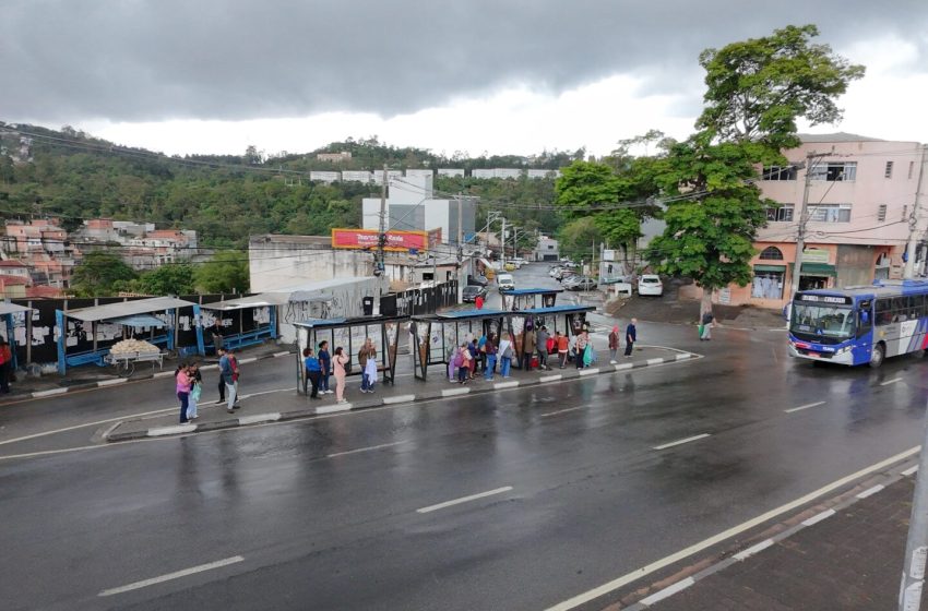  Prefeitura de Cotia inicia obras de Pontos ônibus no centro e trânsito terá alteração