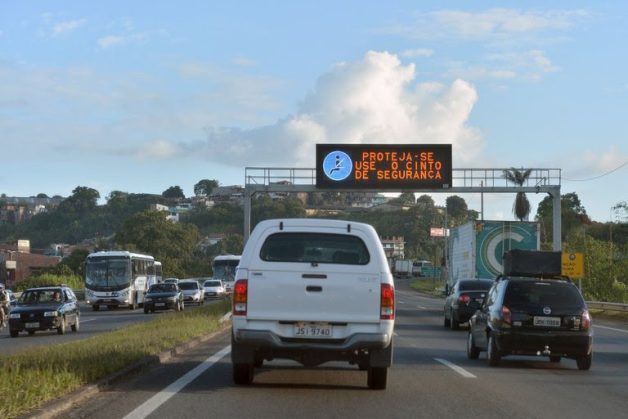  Mais de 86,7 mil motoristas de São Paulo já tiveram CNH renovada automaticamente, com economia de quase R$ 57 milhões