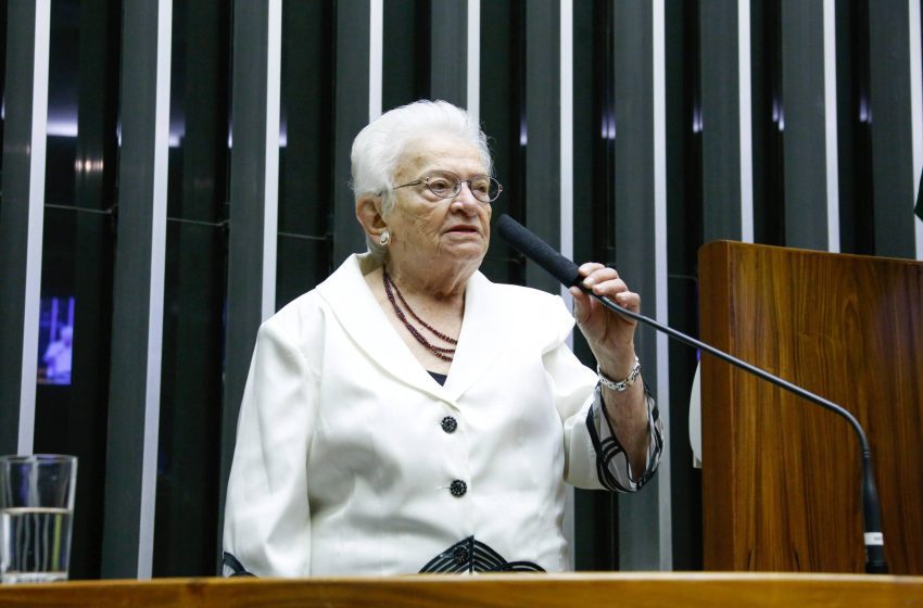  PSOL estuda Luiza Erundina para fortalecer bancada na Assembleia de São Paulo