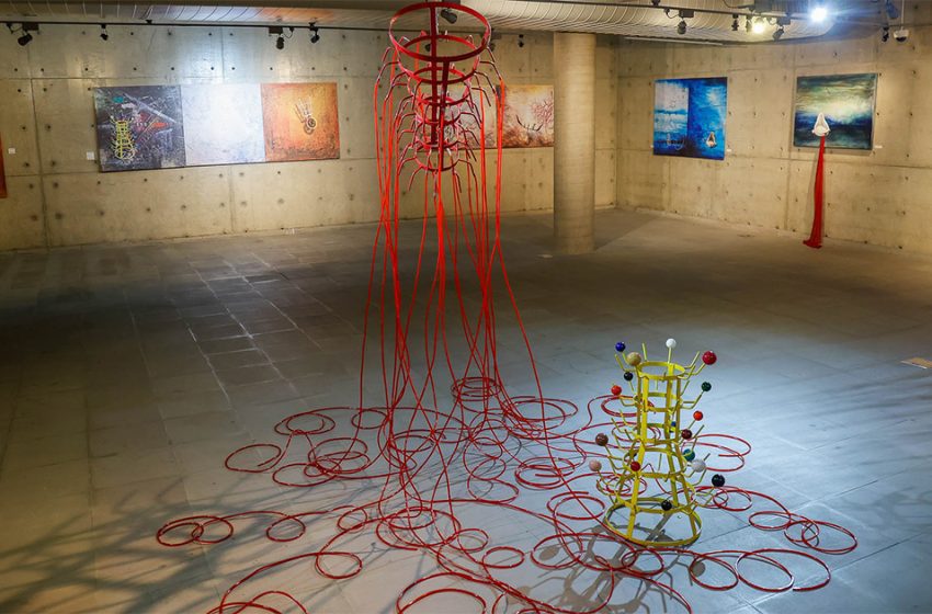  Waldo Bravo revisita Marcel Duchamp em Exposição que instiga reflexão