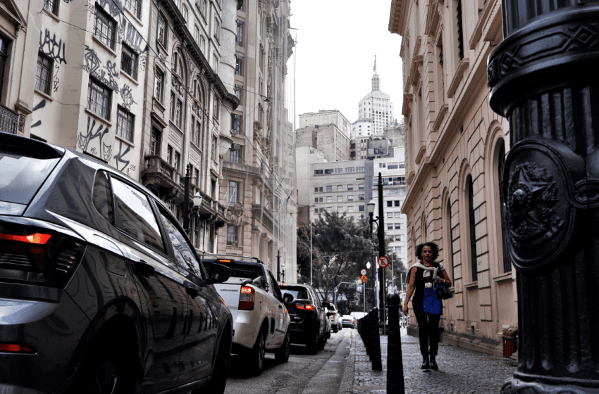  Quase 3,5 milhões de veículos já estão licenciados em SP