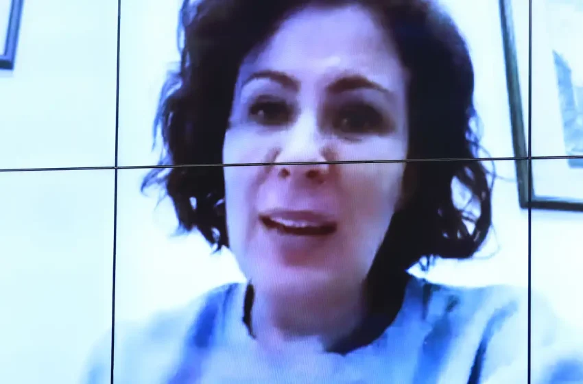  Defesa de Zambelli recorre na Itália para evitar extradição ao Brasil
