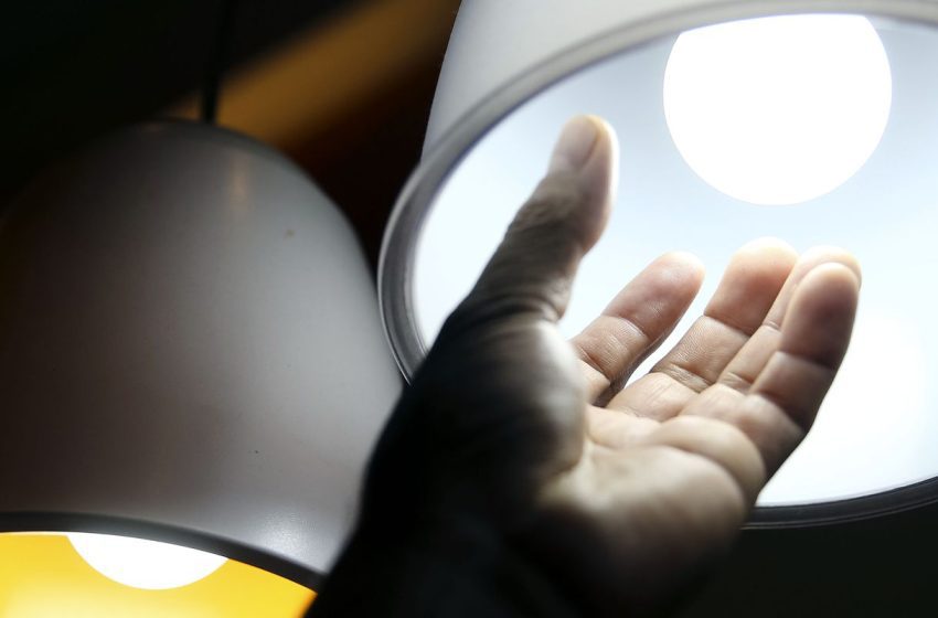  Aneel aprova redução de contas de luz para milhões de brasileiros