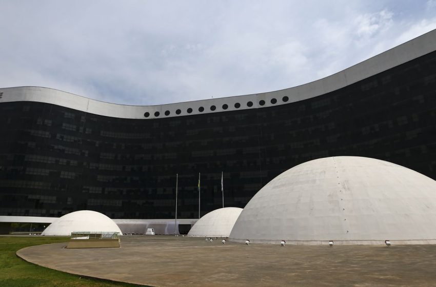  Inteligência artificial pode intensificar fake news nas eleições, alertam especialistas